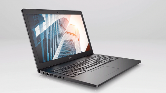 Laptop pomimo bardzo dobrych parametrów nie jest drogi - kosztuje nieco ponad 6 tysięcy złotych