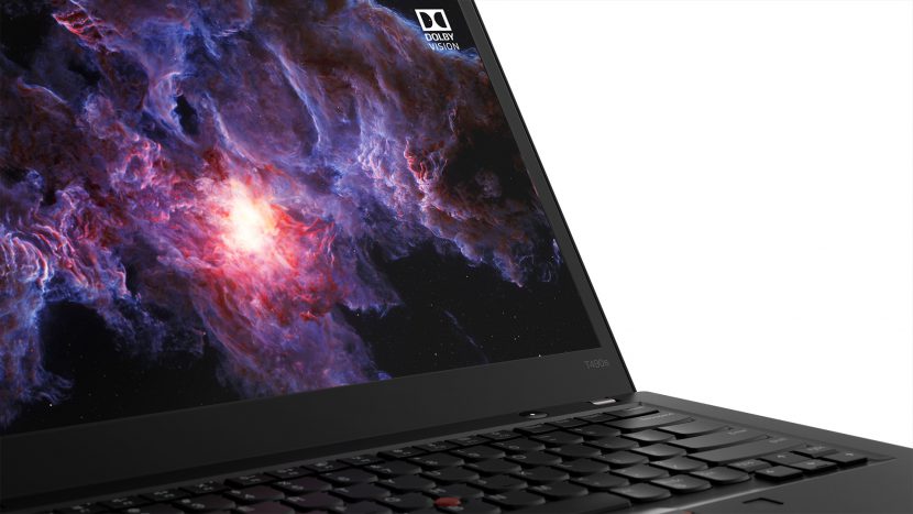 Lenovo ThinkPad T590 otrzymał też dedykowaną kartę graficzną NVIDIA GeForce MX250 z 2 GB pamięci wideo-RAM